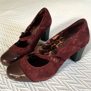 Clarks Burgundy Mary Janes Heels Genuine Suede